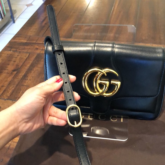 SOLD πΊπΈπΌ Gucci Arli shoulder/crossbody small - Picture 9 of 12